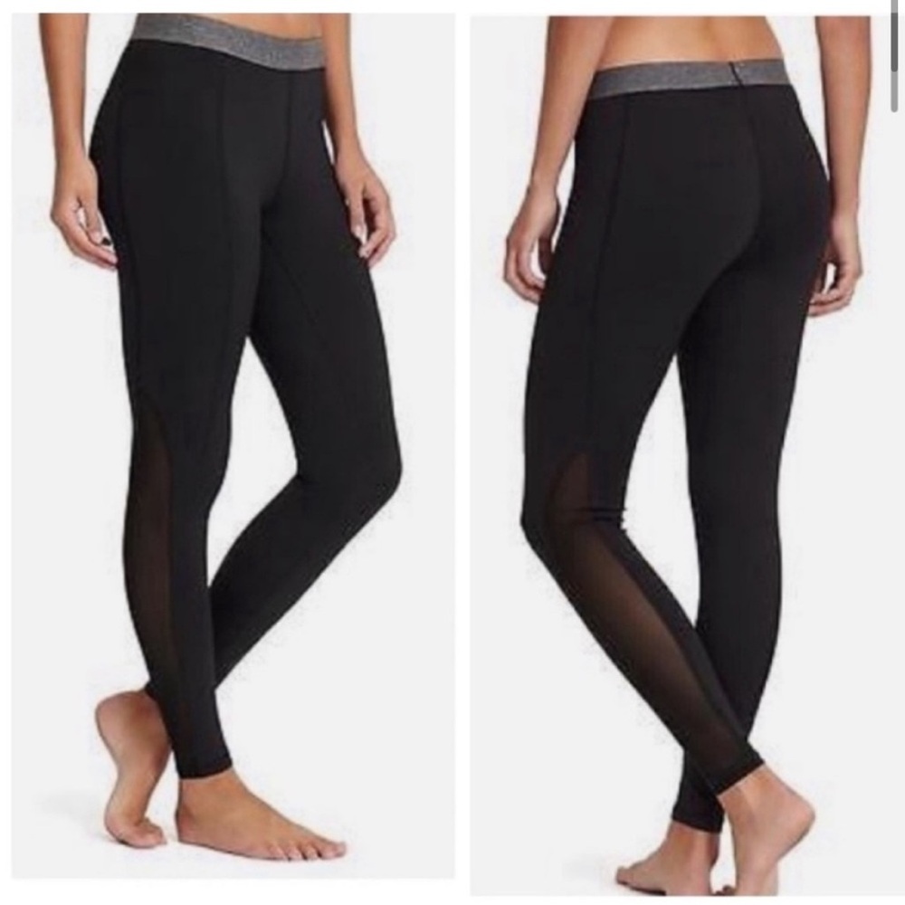 Athleta Merge Tight x Derek Lam 10 Crosby
Collaboration Black leggings small
